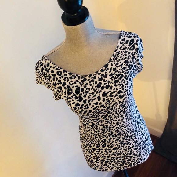 Zara W&B Collection Top - Picture 3 of 4